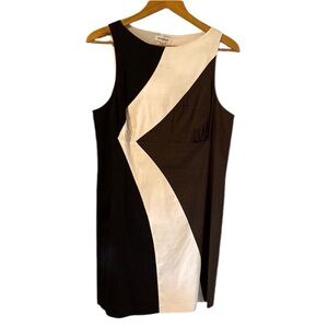 bebe Monochrome Asymmetrical Midi Dress